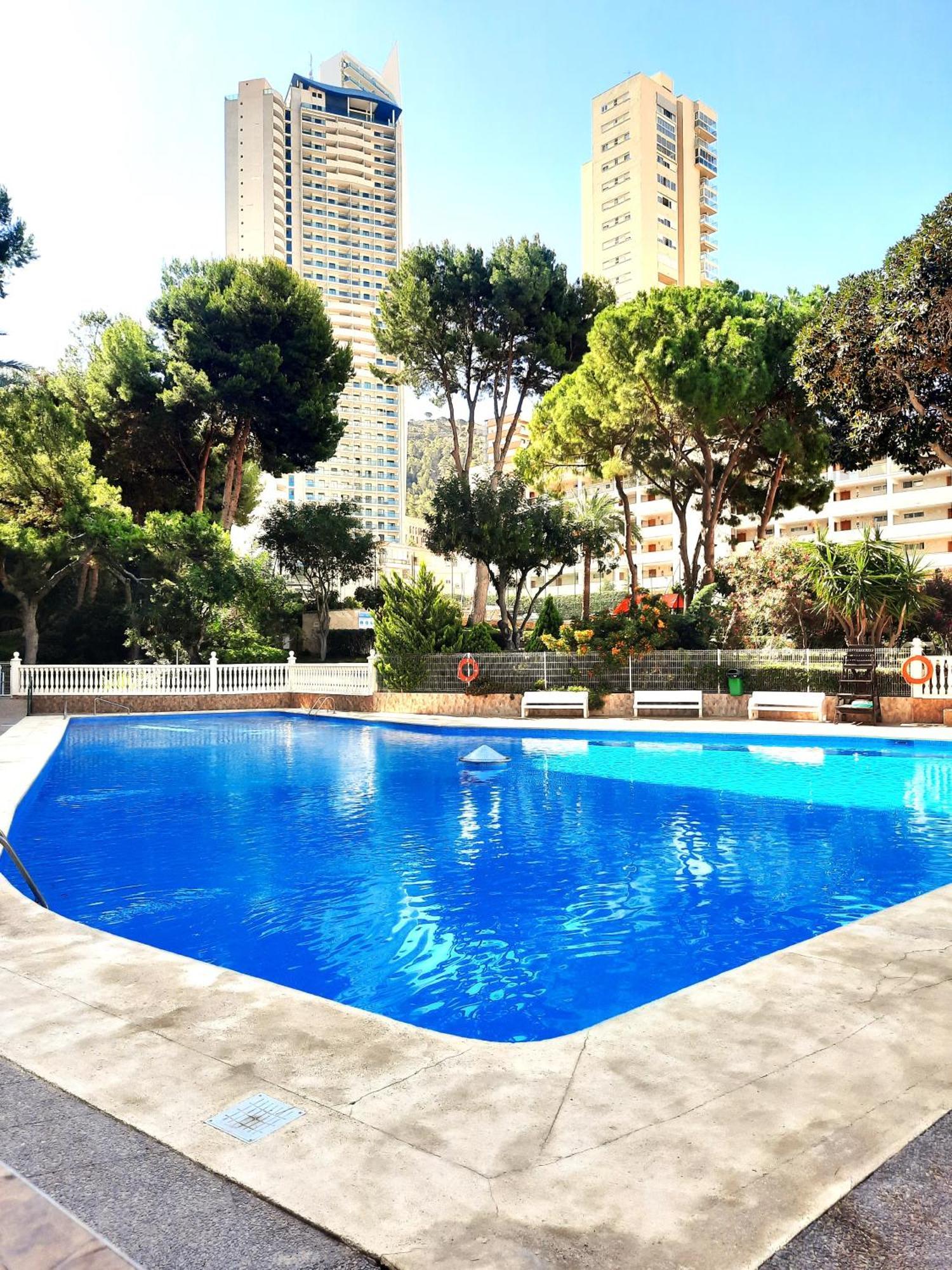 Playmon Holiday Apartment Benidorm Buitenkant foto